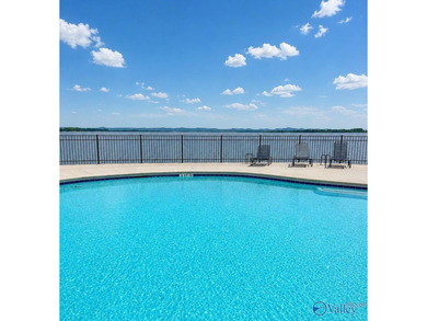 Experience Lake Life on the unique Alabama Belle! This 3rd floor - photo 4