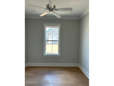 Stunning New Construction Farmhouse on Lake Katherine - Lake - photo 12
