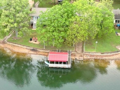 This one level well maintained and furnished Lake Omaha home is - photo 6