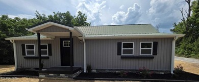 Welcome to this beautifully crafted cabin-style home that - photo 16