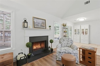 Tucked away on a private corner lot, you'll immediately notice - photo 17