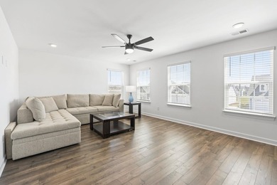 Enjoy the luxury living of this stunning, 3396 square feet of - photo 18