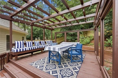 Tucked away on a private corner lot, you'll immediately notice - photo 26