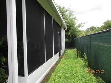 Looking for an open plan? Double pane windows, drywall and crown - photo 31