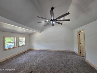 Welcome to this beautifully crafted cabin-style home that - photo 35