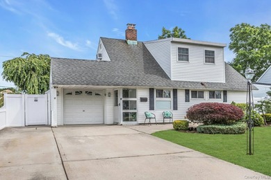 *Holy Cow! Come see this Now! Located in the desirable *D* - photo 2