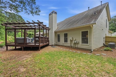 Tucked away on a private corner lot, you'll immediately notice - photo 44
