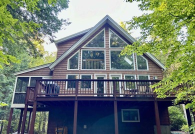 Lake Home For Sale in Moultonborough, New Hampshire