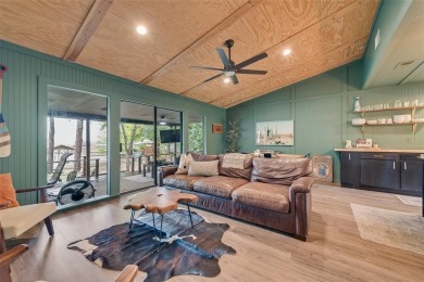 Lake Home For Sale in Gun Barrel City, Texas