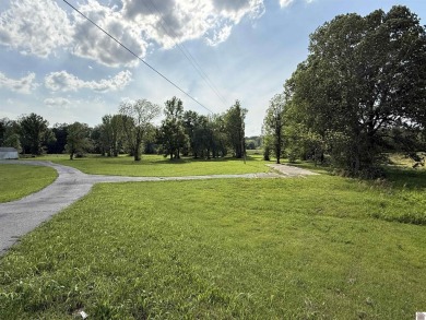 Location, location, location!! Just under 5 acres of commercial - photo 13