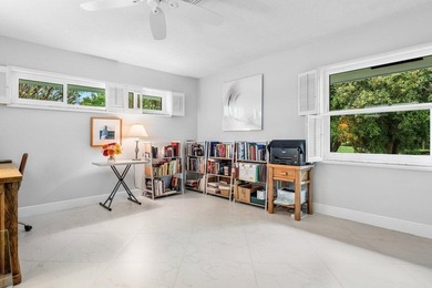 Beautifully renovated 2 bedroom Corner 2nd floor condo with Golf - photo 22