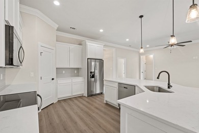 2% EXCLUSIVE INCENTIVE FOR BUYERS! UP TO $6,958 IN CONCESSIONS! - photo 8