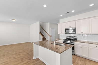 Imagine coming home to a quiet, tree-lined community just - photo 6