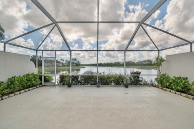 Lake Townhome/Townhouse For Sale in West Palm Beach, Florida