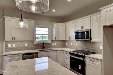 Welcome Home to The Glades at Hawley Meadows, where luxury - photo 12