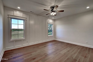 Welcome Home to The Glades at Hawley Meadows, where luxury - photo 17