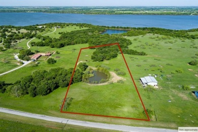 Lake Acreage For Sale in Valley View, Texas
