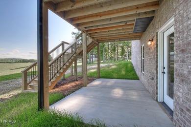 Welcome Home to The Glades at Hawley Meadows, where luxury - photo 36