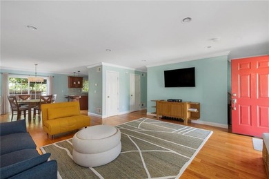 Welcome to 55 Vine Street, a beautifully maintained - photo 7
