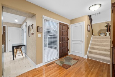Relaxed Living Starts Here! Easy living awaits in this - photo 4