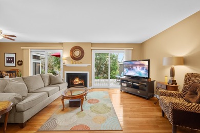 Relaxed Living Starts Here! Easy living awaits in this - photo 6