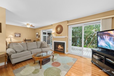 Relaxed Living Starts Here! Easy living awaits in this - photo 7