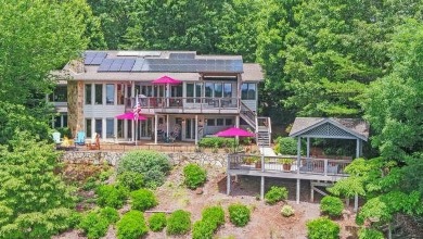 Lake Home For Sale in Hiawassee, Georgia