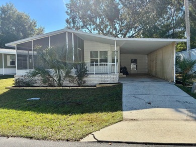 Lake Griffin Home For Sale in Fruitland Park Florida