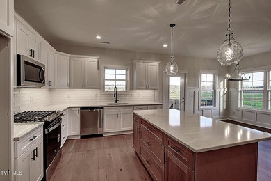 Beautiful family-friendly 4 bedroom, 3 bath home featuring two - photo 11
