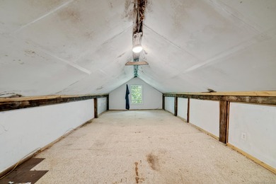 SIGNIFICANT PRICE REDUCTION! The entire western border of this - photo 21