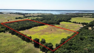 Bois D Arc Lake Acreage For Sale in Telephone Texas