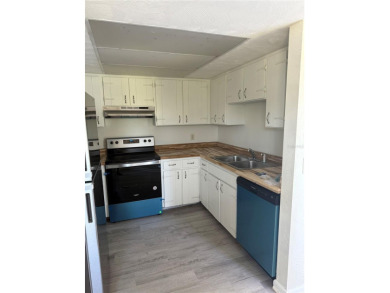 LOOKING FOR A PROPERTY THAT HAS A SHORT-TERM LICENSE - photo 11