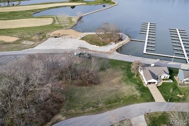 Rare Waterview Lot. This exceptional cul-de-sac property offers - photo 3