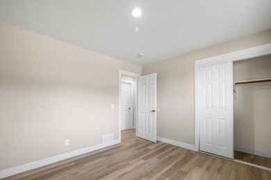 Owners willing to offer up to $10,000 for closing cost - photo 15
