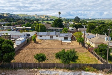 Owners willing to offer up to $10,000 for closing cost - photo 27