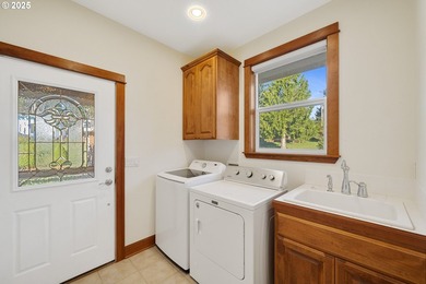 Gorgeous Devil's Lake views anchor this thoughtfully designed - photo 30