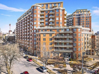 PRIME DOWNTOWN LOCATION WITH 2 ADJACENT PARKING SPACES!  Soak up