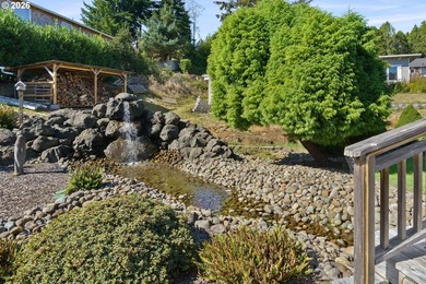 Gorgeous Devil's Lake views anchor this thoughtfully designed - photo 47