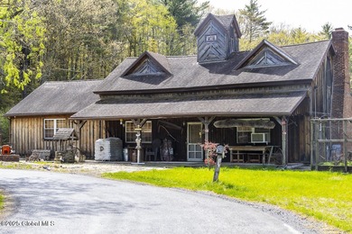 (private lake, pond, creek) Home For Sale in Purling New York