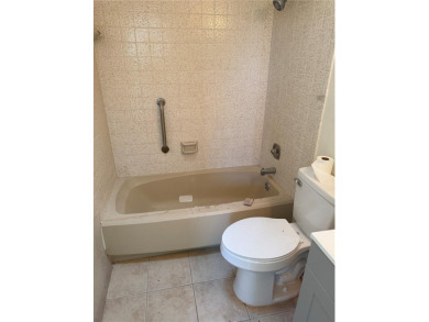 LOOKING FOR A PROPERTY THAT HAS A SHORT-TERM LICENSE - photo 53