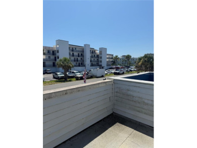 LOOKING FOR A PROPERTY THAT HAS A SHORT-TERM LICENSE - photo 56
