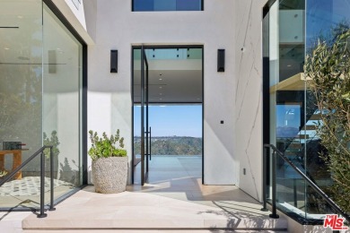 Lake Home For Sale in Los Angeles, California