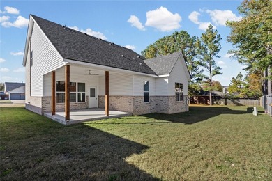 Seller offering $2,000 towards rate buydown or closing costs! - photo 14