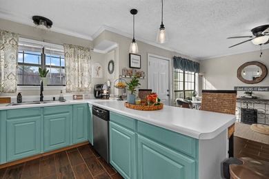Welcome to this completely renovated townhome with views of Cane - photo 14