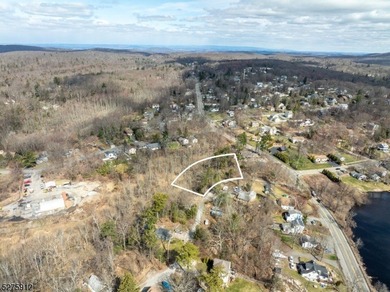 Lakeview Lot with Architectural Drawings, Survey and 3 Bedroom - photo 17