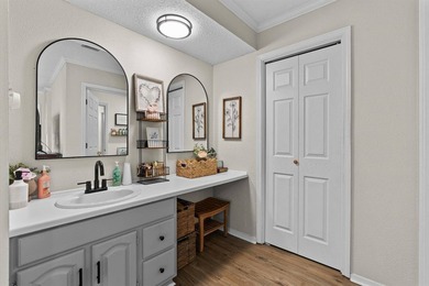 Welcome to this completely renovated townhome with views of Cane - photo 21