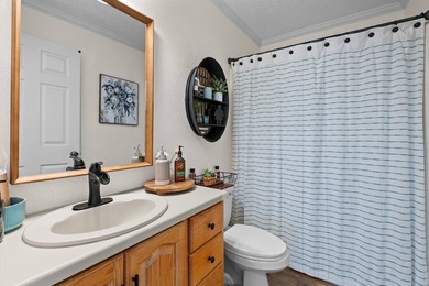 Welcome to this completely renovated townhome with views of Cane - photo 26