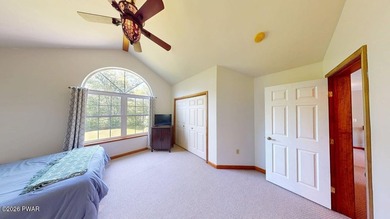 Welcome Home! Impeccably maintained and bursting with natural - photo 33
