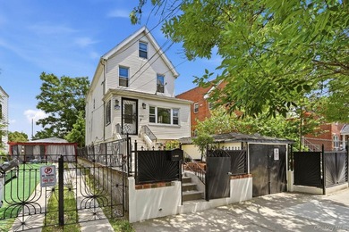 Updated and ready for your movee visit 400 Pratt Ave, Plenty of - photo 4