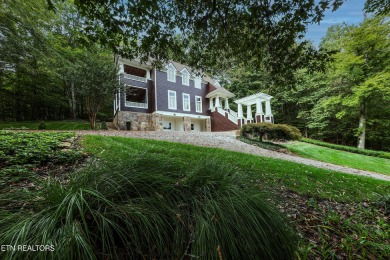 Lake Home For Sale in Oak Ridge, Tennessee